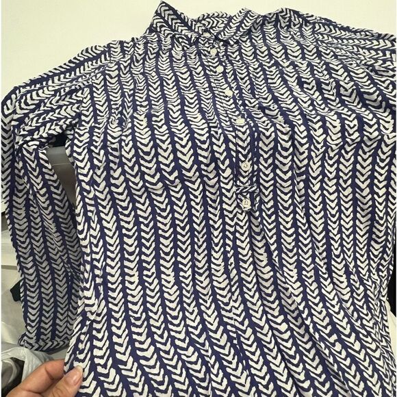 Dalia Collection purple Long Sleeve V print chevron 3/4 button down rayon Size L - Picture 5 of 9